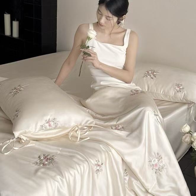 Embroidery Quilt Cover - Luxury France Style Lyocell Fiber Quilt