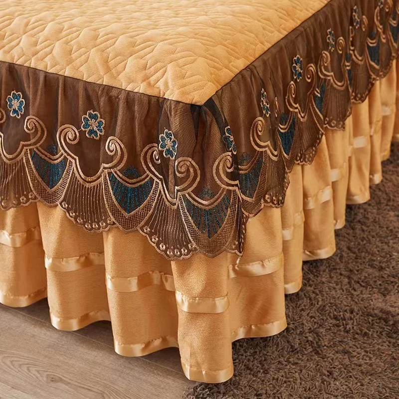 Luxury Thick Velvet Quilted Be - Embroidery Quilt Cover review and price