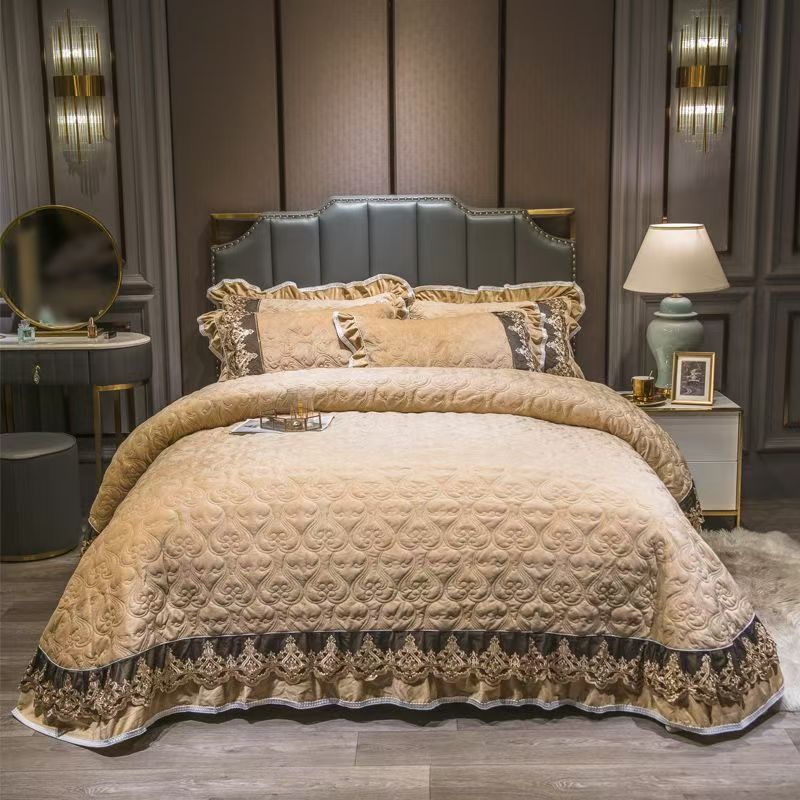 Luxury European Crystal Velvet - Embroidery Quilt Cover review and price