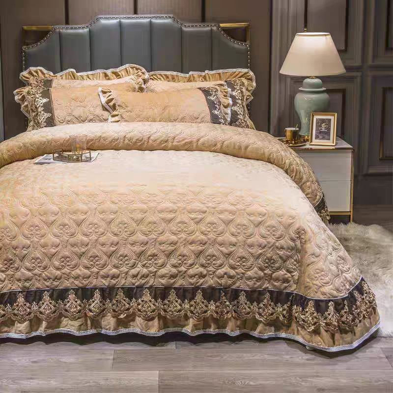 Luxury European Crystal Velvet - Embroidery Quilt Cover review and price